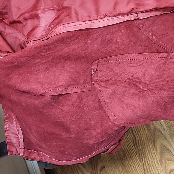 CIGNO NERO Ladies Leather Jacket SIZE 40 Fitted Zip Crop Jacket.Like new - Picture 11 of 11